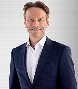 Хохгешуртц Уве (Uwe Hochgeschurtz)